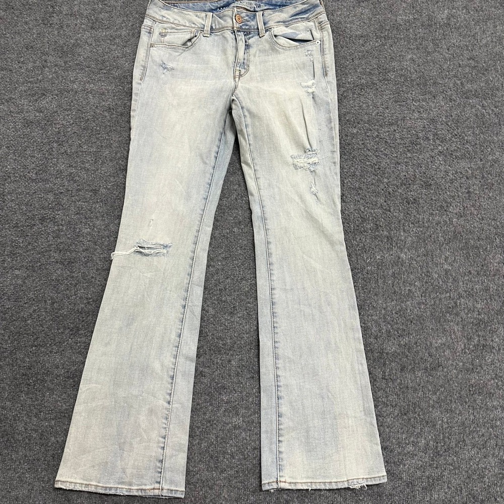American Eagle Jeans Womens Size 8 Light Wash Distressed Kick Bootcut Denim Pant